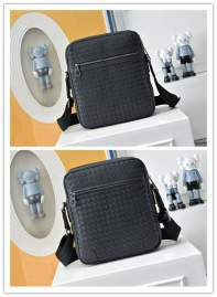Picture of Bottega Veneta Mens Bags _SKUfw204977087fw